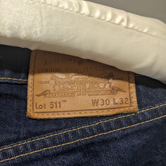 Mens Levi's Jeans - Picture 2 of 2